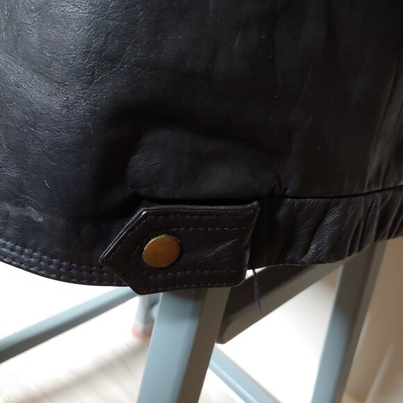 Vintage 80/90s Women's Leather Jacket - Picture 7 of 11